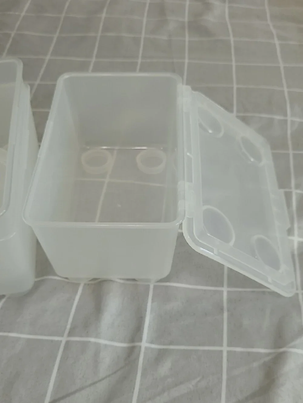 IKEA GLIS Storage Boxes with Lids - White Plastic